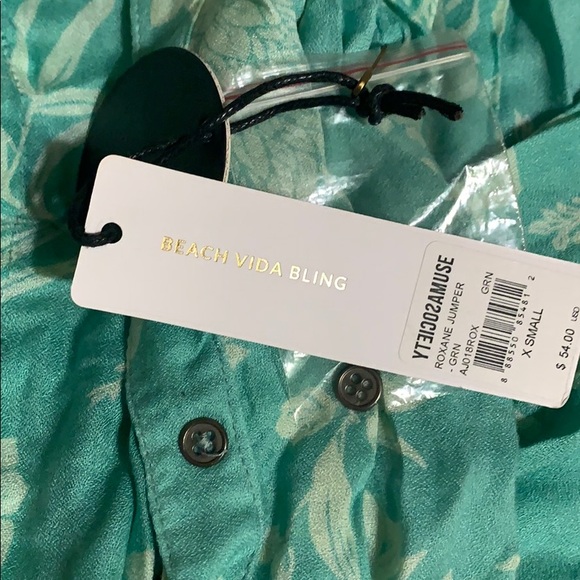 Amuse Society beach short jumpsuit xs - Picture 4 of 6